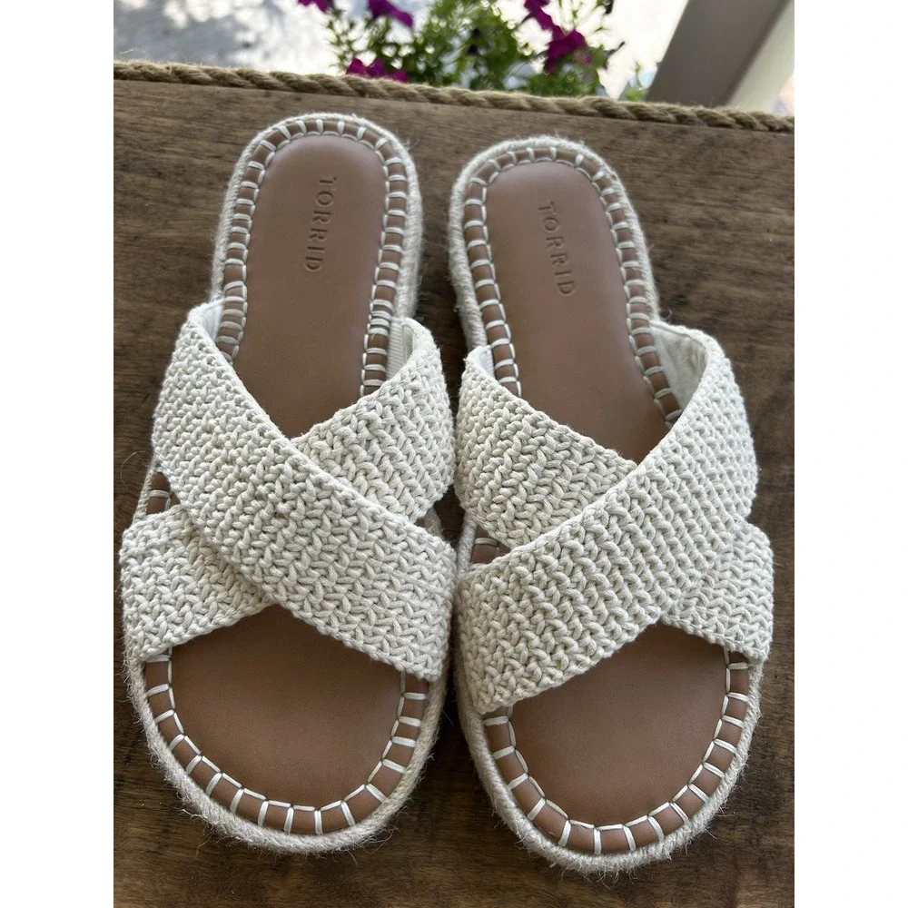 Torrid Women's 9W Ivory Knit Espadrille Platform Slide Sandals Wide Width